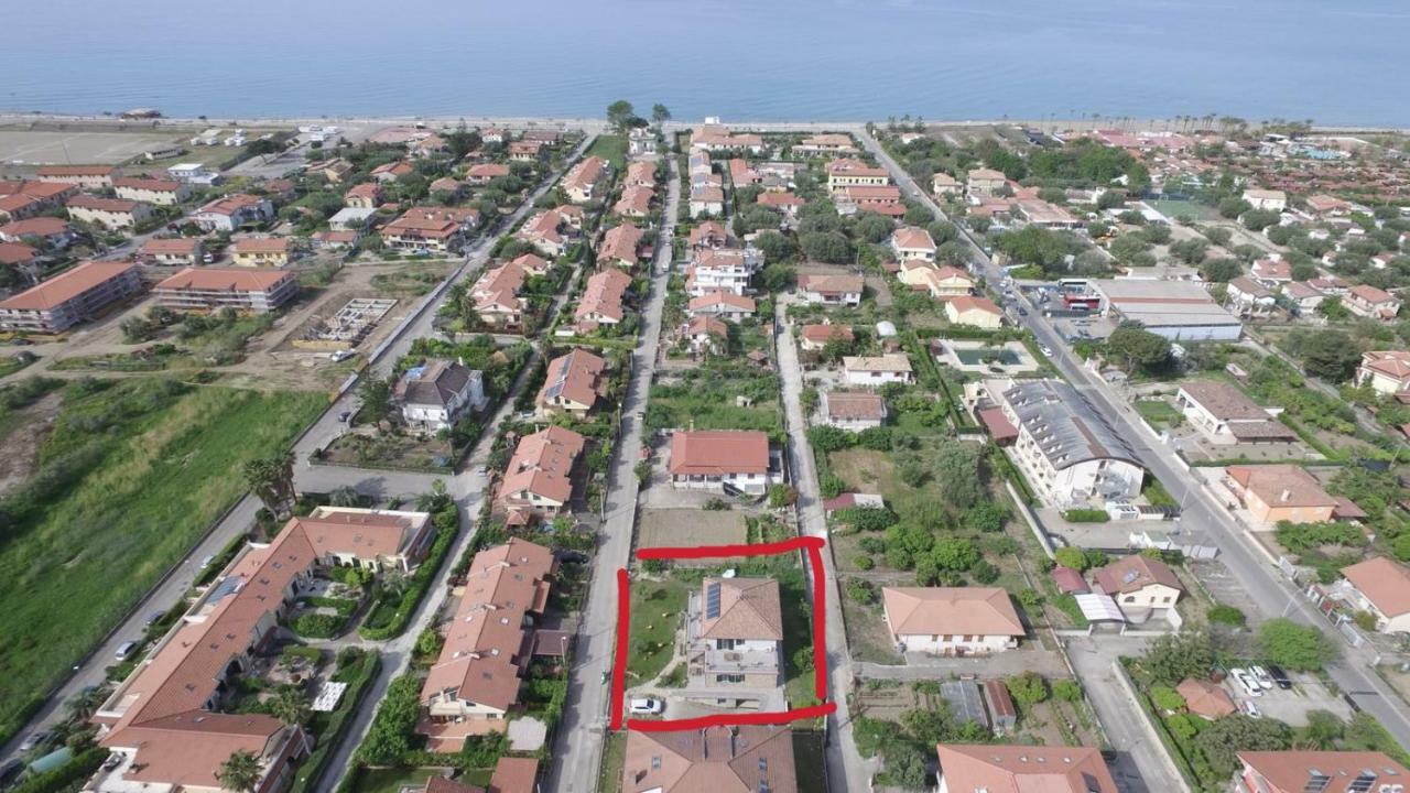 Villa Di Marinella Ашеа Экстерьер фото